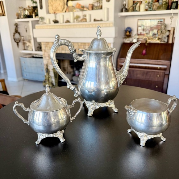 Silver plated tea set 4 pieces Vintage Oneida - Picture 7 of 16